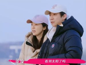 夫妻类的综艺节目有哪些，夫妻综艺扎堆，真实生活秀引共鸣，如何创新留住观众？