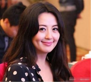 替老公尽孝的媳妇笔趣阁，儿媳照顾公公，感情过界了吗？