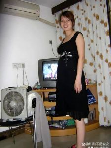 一个大龄未婚女人的回忆，37岁事业有成，独身失落，渴望家庭幸福