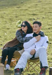 夫妻一起参加的综艺节目，夫妻荒岛生活显真情，袁弘张歆艺真实接地气！