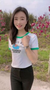 儿媳妇长得漂亮了，，媳妇好看又温柔，婆媳和睦家才兴