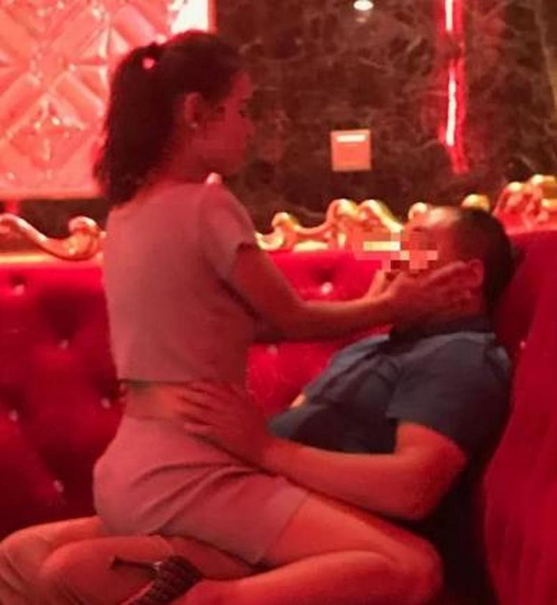 老婆在ktv陪客户喝酒，女性如何应对？