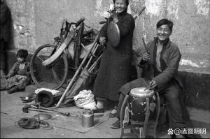 残疾夫妻卖艺，爱让梦想绽放