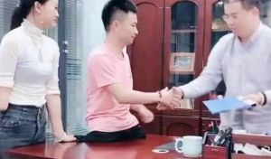 残疾人小波出轨，小波阿娇情路坎坷，名利考验终分手